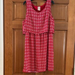 EUC! Women’s size XL, Faded Glory Red and White Midi Dress!
